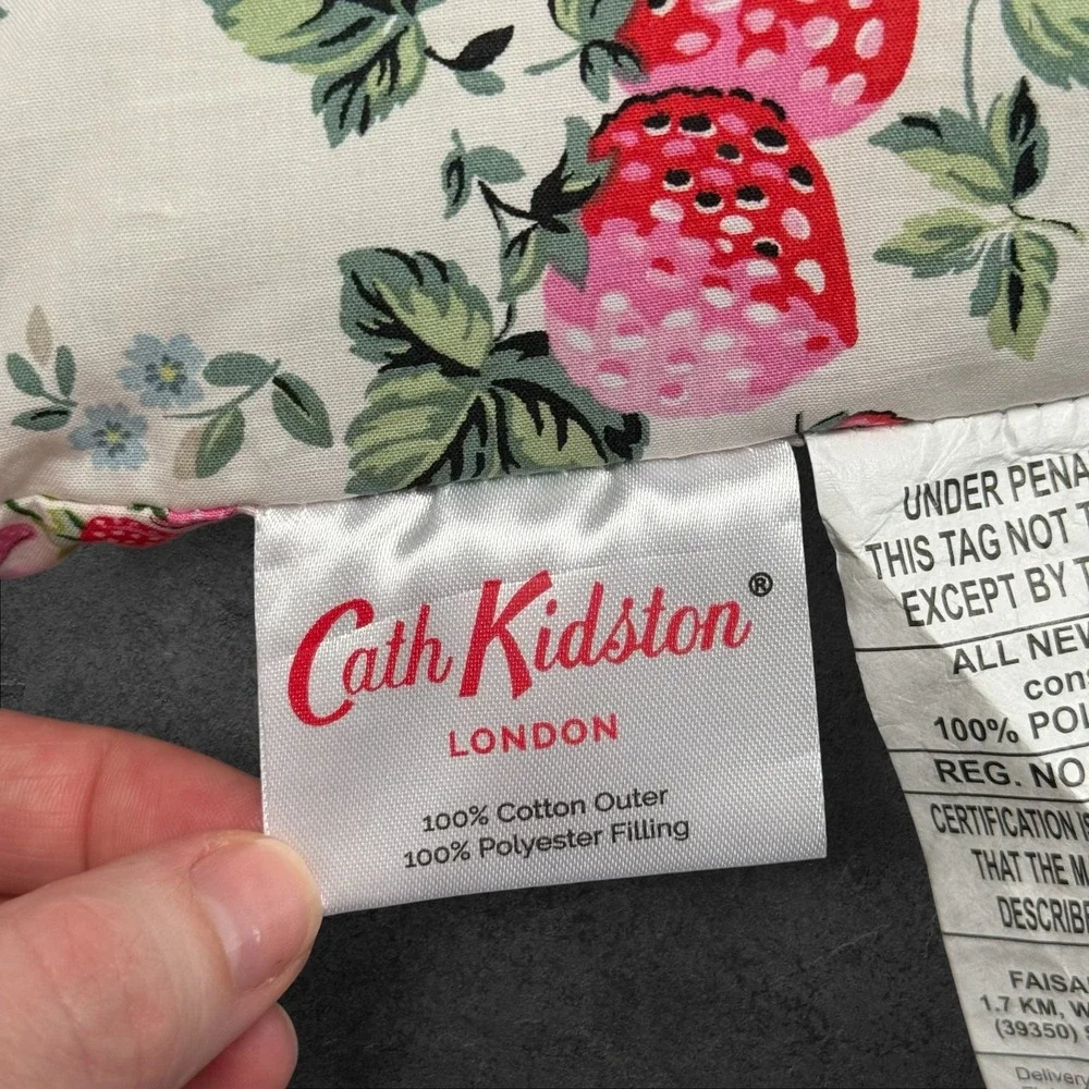 Cath Kidston London Reversible Strawberry Floral Quilted Queen Comforter 90x90